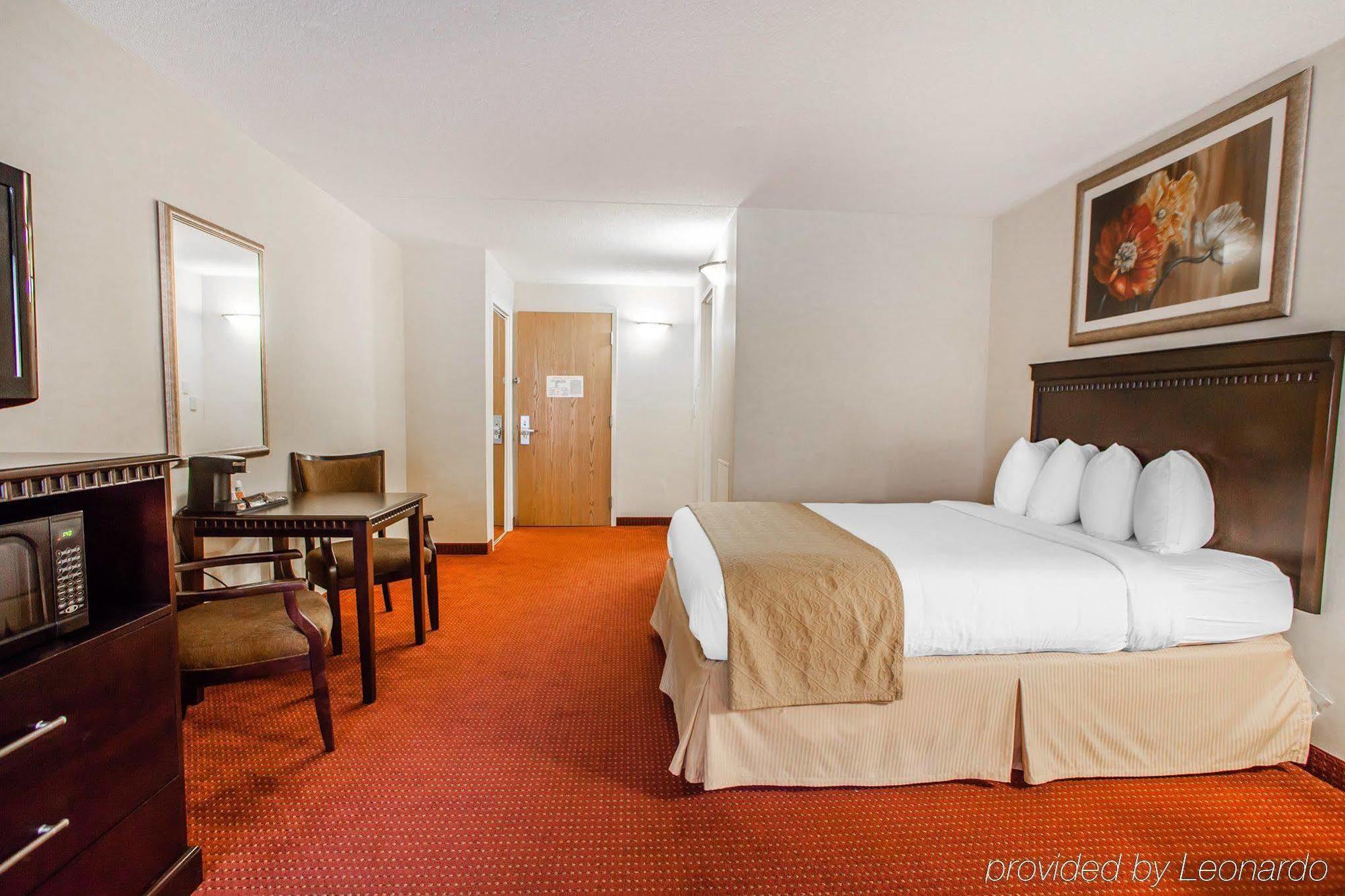 Red Roof Inn & Suites Mt Holly - Mcguire Afb Westampton Exterior foto